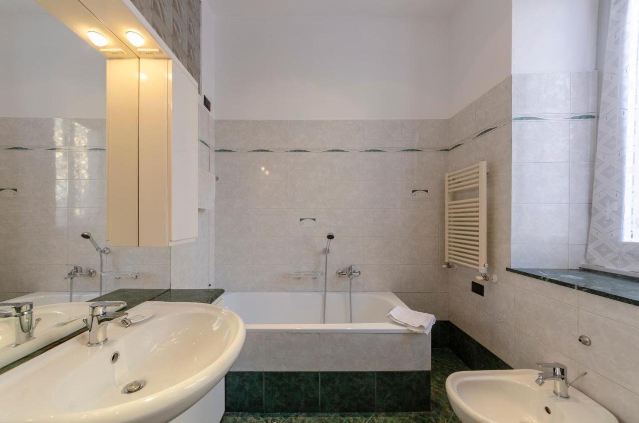 Апартаменти Altido Modern Flat For 6 In The Heart Of Genova Foce Екстер'єр фото