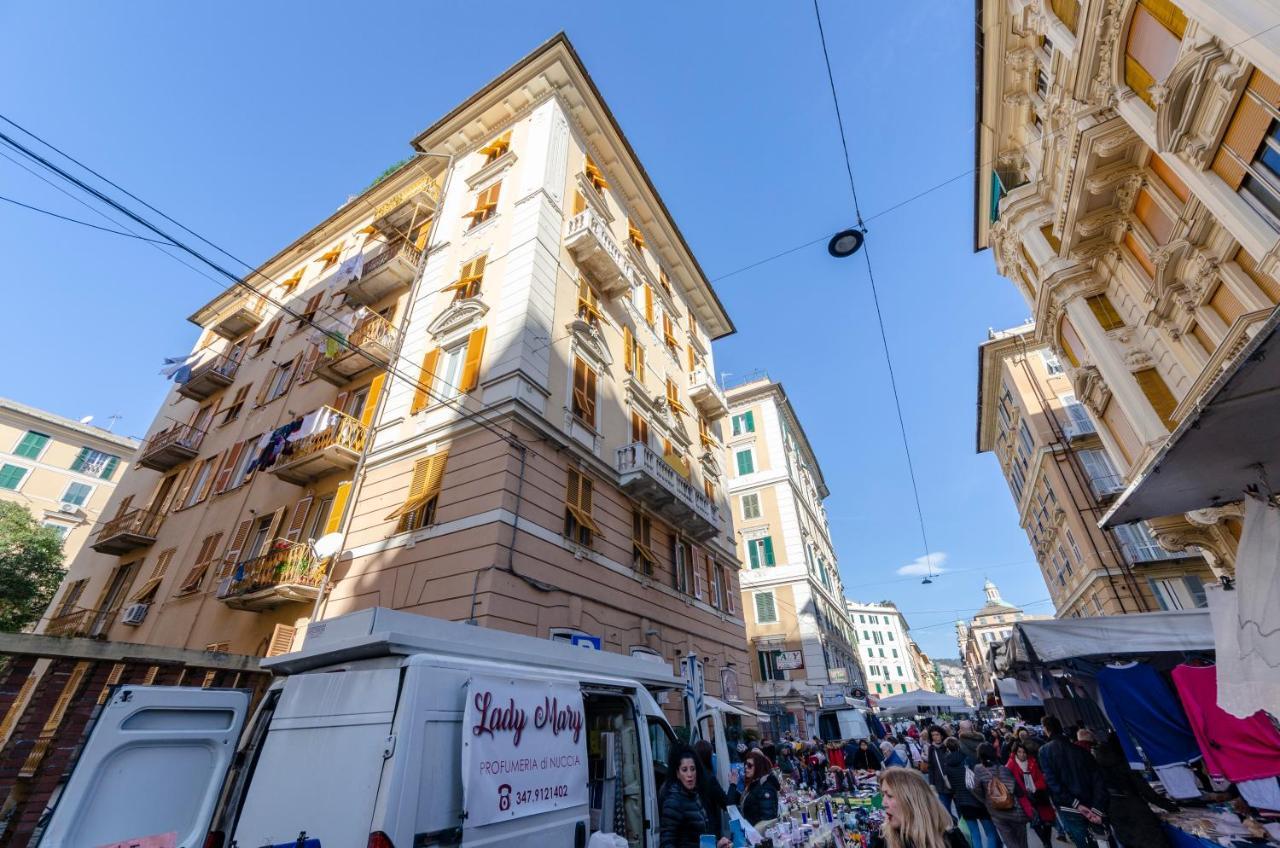 Апартаменти Altido Modern Flat For 6 In The Heart Of Genova Foce Екстер'єр фото